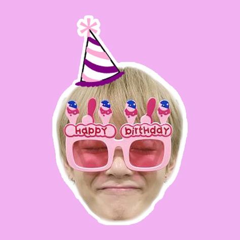 Happy Birthday Taehyung!!!! 🎉🎊🎈🎁 Happy Taehyung Day, Happy Birthday Didi, Happy Taehyung, V Birthday, Happy Birthday Taehyung, Bts V Birthday, Retro Pics, Happy Birthday Icons, Bts Happy Birthday