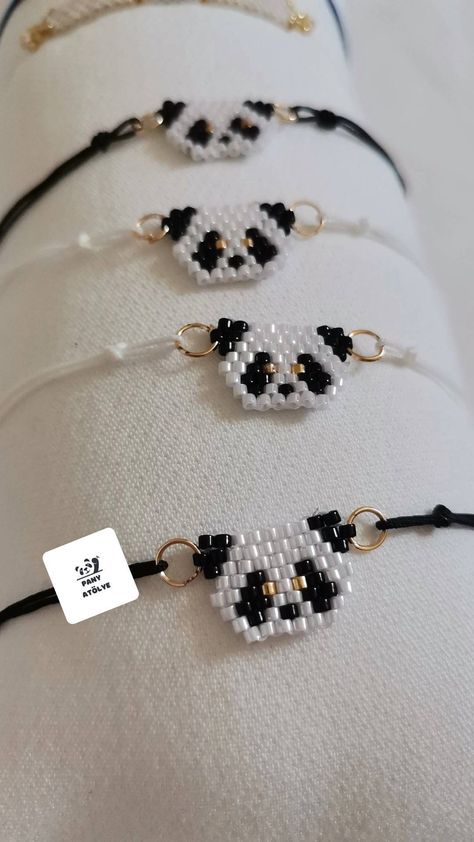 This Beaded Bracelets item by panyjewelry has 2 favorites from Etsy shoppers. Ships from Turkey. Listed on Mar 12, 2023 Miyuki Bracelet Pattern, Panda Bracelet, Miyuki Beads Bracelet, Panda Earrings, Panda Craft, Miyuki Beads Pattern, Jewels Diy, Braided Bracelet Diy, Bracelet Miyuki