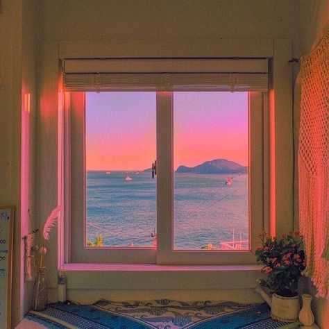 Grafika Vintage, Images Disney, Lukisan Cat Air, Pretty Sky, Window View, Photo Wall Collage, Pretty Places, Sky Aesthetic, Aesthetic Photo