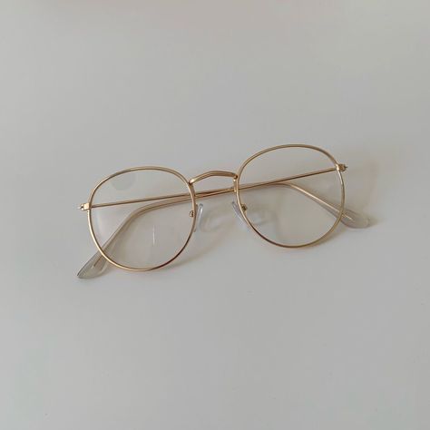 milo thatch aesthetic | atlantis: the lost empire Rose Gold Glasses Aesthetic, Aesthetic Round Glasses, Wire Glasses Aesthetic, Fake Glasses Aesthetic, Eyeglass Aesthetic, Gold Glasses Frames For Women, Aesthetic Eye Glasses, Milo Thatch Aesthetic, Glasses Frames Aesthetic