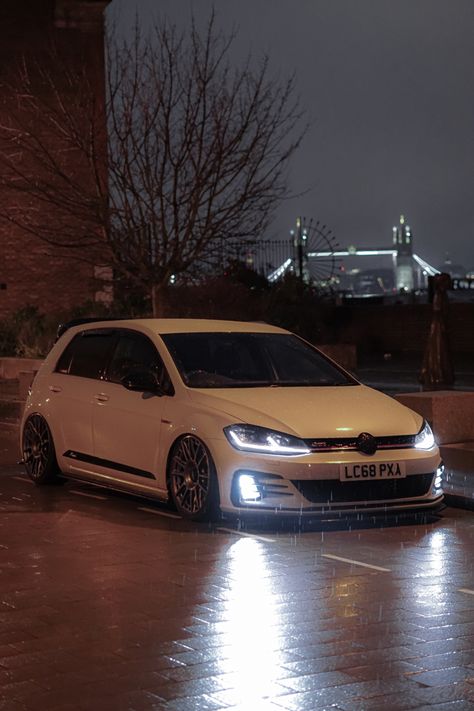 Wolfsburg, Golf 7.5 Gti, Golf Gti 5, Tmax Yamaha, Golf 7 Gti, Polo Car, Golf 7 R, Gti Mk7, Volkswagen Gti