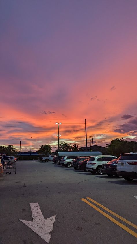 Sunset Parking Lot, Parking Aesthetic, Astetic Pics, Parking Lot Aesthetic, Clouds Wallpaper Iphone, Country Sunset, Blue Neighbourhood, Dutch Bros, Sky Photography Nature