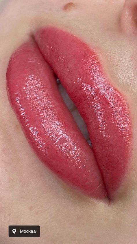 Loreal Lipstick, Skin Lightening Diy, Lip Types, Permanente Make-up, Lips Inspiration, Lips Photo, Beauty Hacks Lips, Sweet Lips, Permanent Makeup Eyebrows