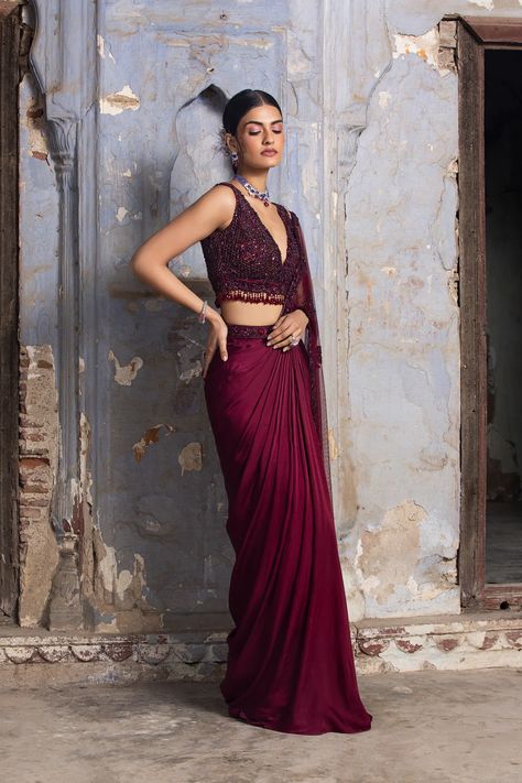 Drape Sari, Maroon Saree, Draped Saree, Net Blouse, Net Blouses, Bridal Lehenga Red, Drape Saree, Ready To Wear Saree, Satin Saree