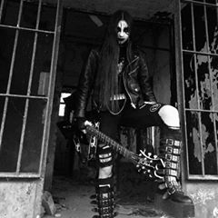 CORPSE PAINT (@___corpse.paint___) • Instagram photos and videos Liz Vicious, Metal Outfit, Corpse Paint, Black Metal Girl, Heavy Metal Fashion, Ghost Writer, Metal Fashion, Metal Girl, Punk Outfits