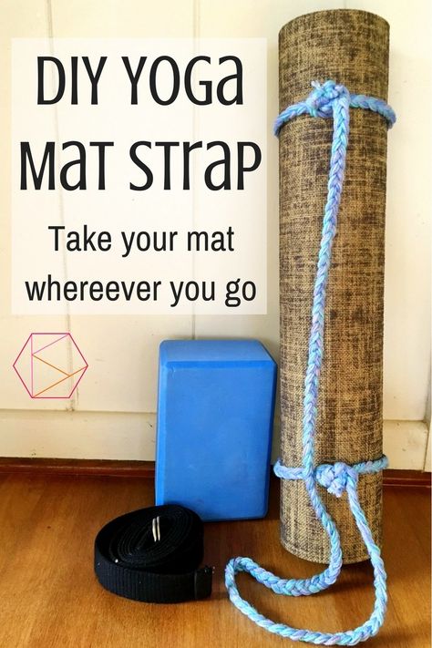 How to make a yoga mat strap-- carry your yoga mat with you anywhere you go! DIY yoga mat strap. Easy yoga mat bag alternative for yogis on the go Couture, Yoga Mat Carrier Diy, Diy Yoga Mat Holder, Yoga Mat Diy, Diy Yoga Mat, Yoga Mat Holder, Diy Yoga, Yoga Mat Carrier, Yoga Mat Strap