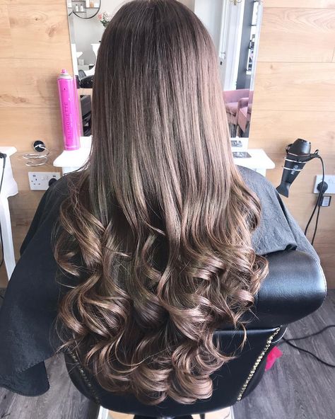 Straight Curl Hairstyle, Curls With Different Size Barrels, End Curls Hairstyle, Straight Hair With A Curl At The End, Straight Hair Bottom Curls, Curls Hairstyles For Long Hair, Straightened Hair Curled Ends, Long Hair With Curled Ends, Curls In The End Of Hair