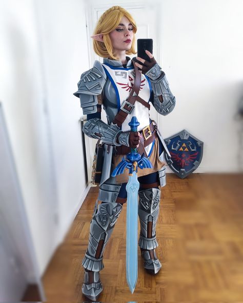 Mads on Twitter: "Yes https://t.co/qeiC2Nd3Wx" / Twitter Videogame Characters, Link Costume, Couples Cosplay, Link Cosplay, Zelda Cosplay, Corset Costumes, Video Game Cosplay, Cosplay Armor, Idee Cosplay