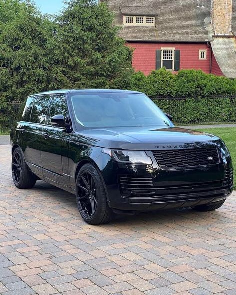 Las Vegas, Best First Car, Range Rover Svr, Range Rover Black, Land Rover Car, Luxury Cars Range Rover, Range Rover Supercharged, Car Goals, Range Rover Evoque