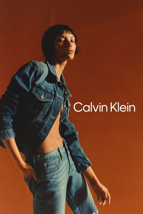 CKJ/CKU Spring 21 Campaign (Calvin Klein) Fashion Photoshoot Studio, Calvin Klein 90s, Calvin Klein Fashion, Gucci Campaign, Calvin Klein Campaign, High Fashion Photoshoot, Denim Studio, Denim Photoshoot, Denim Editorial