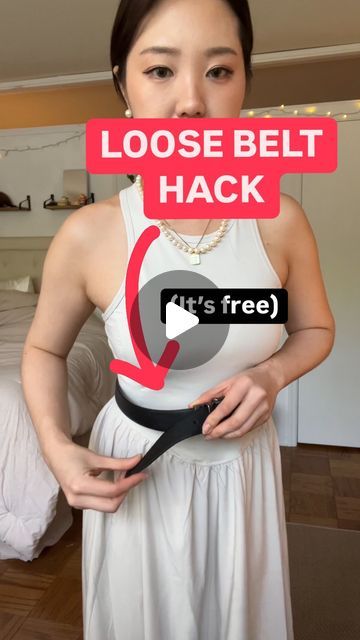 Hybee | Content for Good 🐾 on Instagram: "Big sister fashion hack 🤌🏻

But seriously tho save this video and try it for your annoying belt flaps!! It’s barely noticeable if you use the right color hair tie 

“But Hybee how do you use the restroom?”

Well it takes like 10 seconds to do this hack so you can just undo it and redo it in the bathroom. I gotchu 😉

#lifehack #fashionhack #fashion #belt #belts #hacks #fashiontips #useful #lifetips #fashionstyle #saveforlater #fyp #reels #beauty" Sweater Belt Trick, Life Hacks For Clothes, How To Take In Clothes That Are Too Big, How To Style Belts, How To Tie A Belt On A Dress, Belt Hacks, How To Tie A Belt, Your Annoying, Sister Fashion