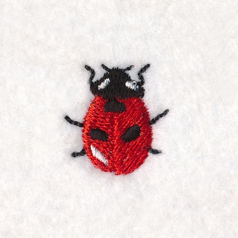 Ladybug Embroidery Pattern, Tiny Embroidery Ideas Simple, Small Cute Embroidery Designs, Cute Embroidery Designs Simple, Embroidery Ladybug, Embroidery Designs Small, Cute Embroidery Ideas, Embroidered Ladybug, Small Embroidery Designs