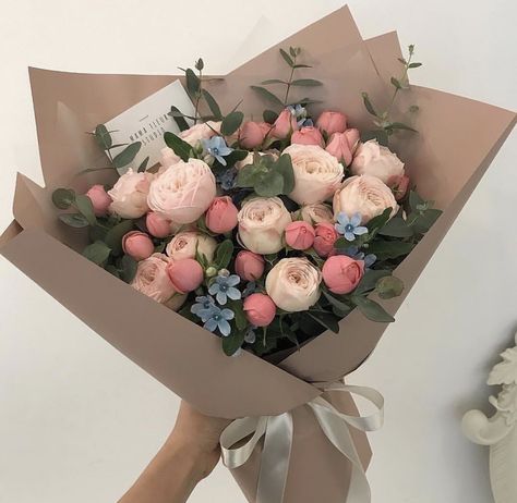 ✨ on Twitter: "the prettiest bouquets… " Gubahan Bunga, Without Love, Seni 2d, Prettiest Bouquet, Boquette Flowers, Tulip Bouquet, Flowers Bouquet Gift, Flower Therapy, Beautiful Bouquet Of Flowers