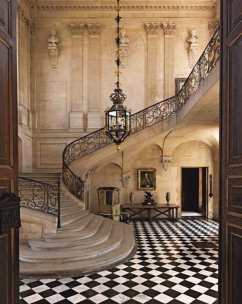 Charles Benjamin on Instagram: “The grand staircase at the Château d’Anet! An amazing piece of renaissance architecture in the heart of france.  The property belonged to…” White Mansions, Checkered Flooring, Asma Kat, Pretty Houses, تصميم داخلي فاخر, Modern Luxe, House Aesthetic, Luxe Style, Glam Room