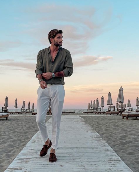 Linen Outfit Men, Mens Outfits Streetwear, Styles For Summer, Elegant Summer Outfits, Classy Outfits Men, Money Clothes, Fashion Trends 2024, Mens Business Casual Outfits, Business Casual Summer