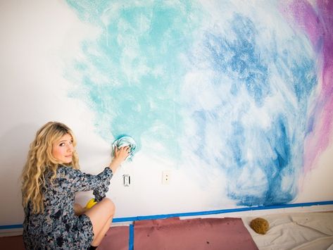 Painting Murals On Walls, Tie Dye Wall, Color Walls, Wall Paint Patterns, Watercolor Mural, Colorful Room Decor, Wall Murals Diy, Bored Art, Paint Your House