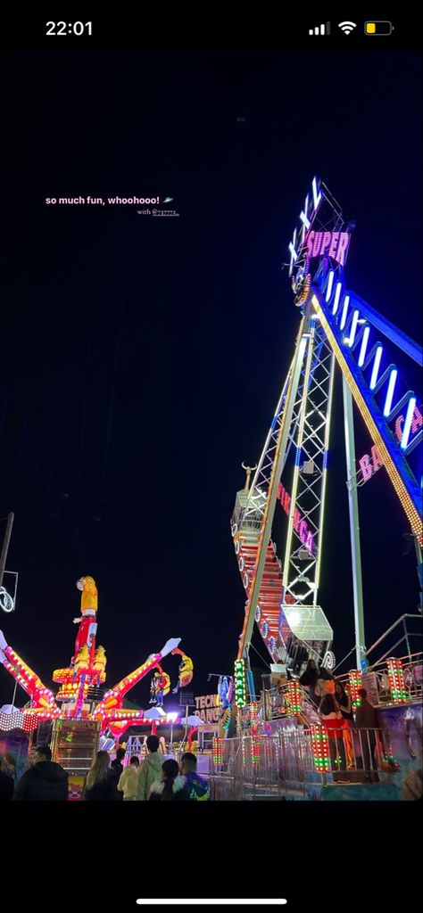 Carnival Instagram Story, Roller Coaster Captions For Instagram, Fair Instagram Stories, Amusement Park Instagram Story, Theme Park Captions Instagram, Amusement Park Captions Instagram, Park Instagram Story, Fake Ig Stories, Fair Captions Instagram