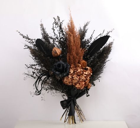 All Black Wedding Bouquet, September 21 Wedding, Dark Dried Flower Bouquet, Black Boho Wedding Cake, Dark Fall Wedding Centerpieces, Orange And Black Bouquet, Black And Bronze Wedding, Black And Brown Wedding, Bronze Wedding Theme