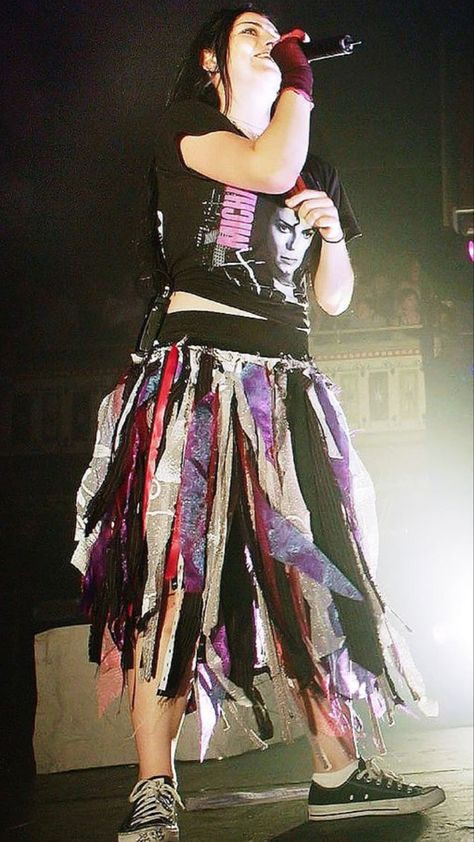Lead Singer Outfit Female, Fairycore Outfits, Amy Lee Evanescence, Guinness World Records, Evanescence, Amy Lee, Lead Singer, Favorite Celebrities