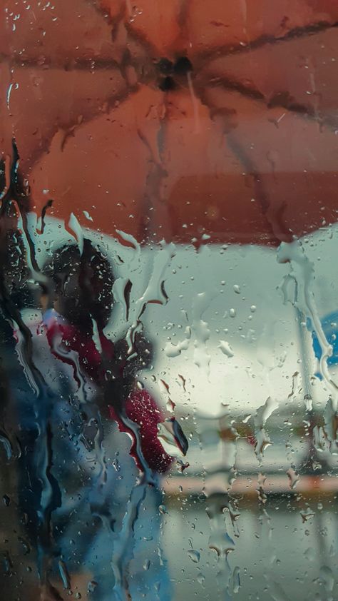 The typical rainy day in kerala. #photographers #rain #monsoon #kerala #photography Nature, Kerala Rain Photography, Rain Kerala, Monsoon Photography, Indian Monsoon, Hospital Admit, Kerala Photography, Hand Pics, Hospital Admit Hand Pics