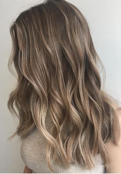 A seamless balayage blend. Color by @hairbybrae    Filed under: Hair Color, Hair Styles, Hair Stylists Tagged: balayage, beauty, blonde, bronde, hair, hairstyles, highlights, style, trends Blonde Lowlights, Kadeřnické Trendy, Skirt Diy, Blond Balayage, Ombré Hair, Trendy Hair Color, Brown Blonde Hair, Hair Images, Summer Hair Color