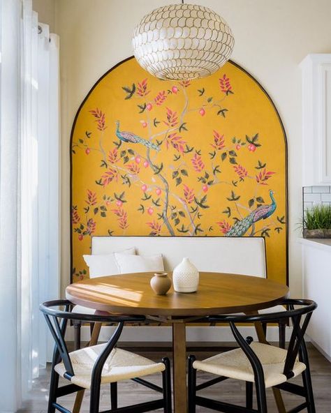 Arch With Wallpaper, Wallpaper Accent Kitchen, Framed Wallpaper Dining Room, Accent Wall Indian, Wall Mural Dining Room, Dining Nook Wallpaper, Wallpaper Ideas For Dining Room, Arched Wallpaper, South Asian Interior Design