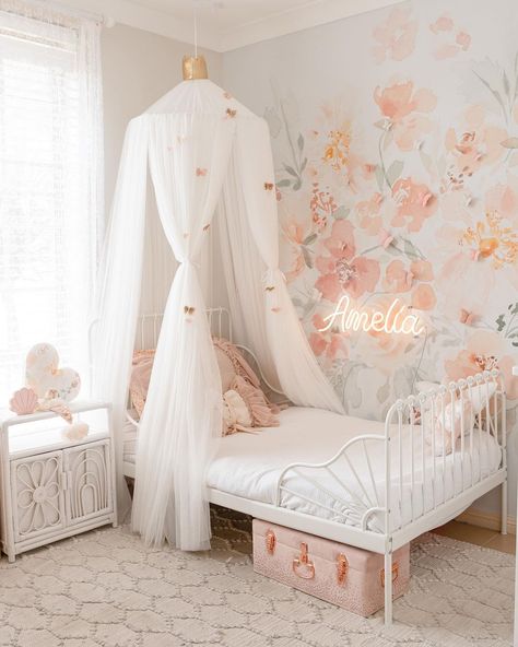 Princess Canopy Bed, Pink Bedroom For Girls, White Bed Frame, Princess Bed, Nursery Room Inspiration, Bed Canopy, Big Girl Rooms, Toddler Room, The Butterfly