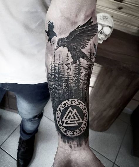 Looking for a tattoo style that will emphasize your masculinity? Then 53 Viking tattoos for men are your perfect choice! Read our article and find the best designs. Unique Half Sleeve Tattoos Men, Runes Tattoo, Viking Tattoos For Men, Thor Tattoo, Rabe Tattoo, Simbolos Tattoo, Viking Warrior Tattoos, Scandinavian Tattoo, Viking Tattoo Symbol