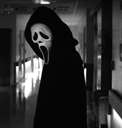 Scream 5 (2022) in 2022 | Scream movie, Ghostface scream, Ghost face wallpaper aesthetic Ghost Face Wallpaper Aesthetic, 2022 Movies, Scream Characters, Scream 5, Ghost Mask, Anuel Aa Wallpaper, Scream 3, Scream Franchise, Ghostface Scream