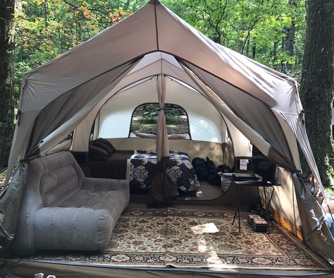 Glamping ... My way ... Easy living Beach Glamping Ideas, Glamping Tent Diy, Inflatable Camping Furniture, Glamping In A Tent, Easy Glamping Ideas, Glam Camping Ideas, Tent Camping Ideas Glamping, Glamping Setup Ideas, Camping On A Budget