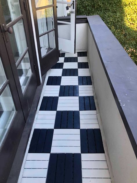 Ikea Outdoor Flooring Ideas, Ikea Outdoor Flooring, Tile Hacks, Ikea Patio, Balcony Tiles, Rooftop Patio Design, Ikea Outdoor, Balcony Flooring, Rooftop Terrace Design