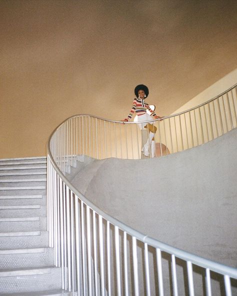 TWA Hotel on Instagram: “Stepping it up. 👢👢 📷: @brianna.who” Engagement Pictures, 60s Photoshoot, 1970s Aesthetic, Twa Hotel, Twa Styles, Simple Photo, Birthday Photos, Wedding Shoot, Travel Aesthetic