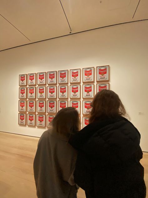 Museum Of Modern Art Aesthetic, Moma Nyc Aesthetic, New York Art Museum, Moma Museum Aesthetic, Museum Of Modern Art Nyc, Modern Art Museum Aesthetic, Nyc Bday, Friends New York, Soup Art