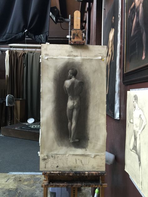 Life Drawing Class Aesthetic, Florence Art Academy, Art Academy Aesthetic, Art School Aesthetic, Art Student Aesthetic, Drawing From Life, Studying Art, Florence Academy Of Art, Art Academia