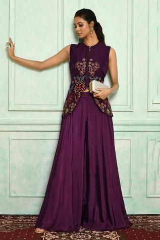 Shop for Arihant Rai Sinha Purple Organza Embroidered Jacket And Skirt Set for Women Online at Aza Fashions Dress For Sangeet Function, Sleeveless Jackets For Women, Organza Outfit, Maxi Dress With Jacket, Indian Outfits Modern, Purple Anarkali, Anarkali Designs, Jacket And Skirt Set, Organza Jacket