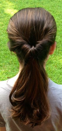 Inside Out Pony Daily Hairstyles for Long Hair Poni Hairstyle, Simple Daily Hairstyles, Daily Hairstyles For Long Hair, Inside Out Ponytail, Long Auburn Hair, Hairstyle Simple, Very Easy Hairstyles, Hairstyles Latest, Visual Library