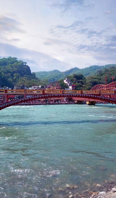 Haridwar Haridwar Ganga Aarti Photography, Kawad Yatra Haridwar, Haridwar Aarti, Haridwar Snapchat Story, Haridwar Aesthetic, Haridwar Snap, Haridwar Photo, Haridwar Photography, Indian Tourism