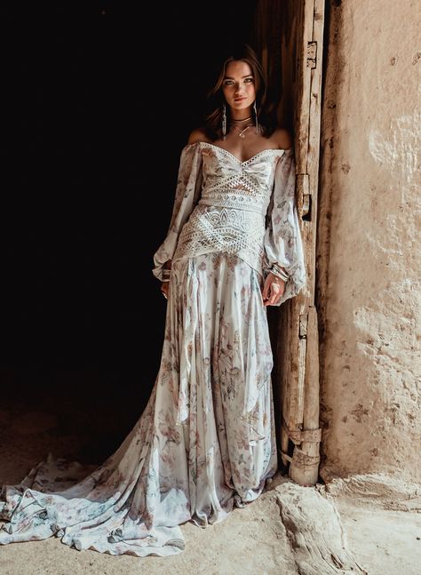 Robes Glamour, Hippie Stil, Stil Boho, Western Wedding Dresses, Bohemian Bridal, Wild Heart, Look Boho, Bohemian Wedding Dress, Bohemian Wedding Dresses