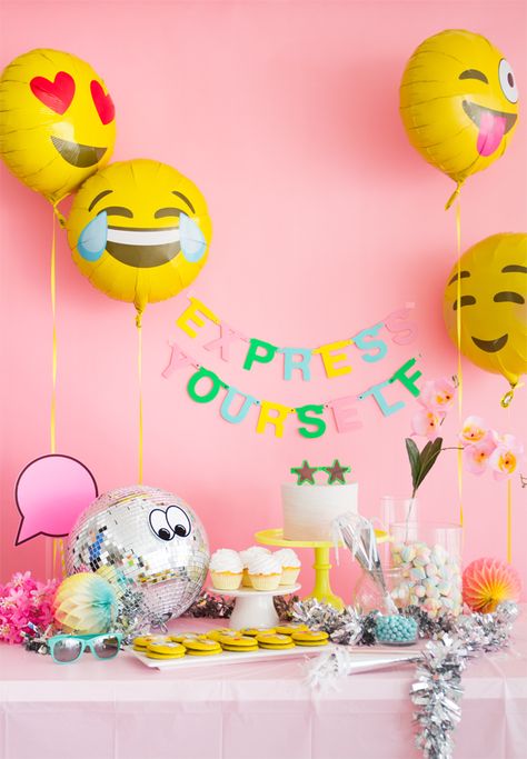 Emoji Party | Oh Happy Day! @lindtchocolate Emoji Party Decorations, Superhero Balloons, Emoji Birthday Party, Pastel Cupcakes, Funniest Valentines Cards, Emoji Birthday, Emoji Party, Foil Balloons, Girls Birthday Party