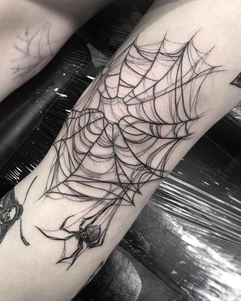 Spider Web Tattoo, Tier Tattoo, Web Tattoo, Muster Tattoos, Elbow Tattoos, Creepy Tattoos, Spider Tattoo, Knee Tattoo, Dream Tattoos