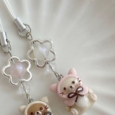 kailee & jay ⊹ ࣪ ౨ৎ on Instagram: "now available on our website !! link in bio hehe 🫶🏻 what’s in this drop? ౨ৎ kuma kitties !! 🐈🌸 ౨ৎ updated strawberry kuma 🍓🧸 ౨ৎ miffy angels !! 🪽🐰 ౨ৎ bunny blossom earrings 🌸🐇 ౨ৎ cute lil pink heart earrings  and of course,  ౨ৎ a restock of the winter miffy & boris’ ❄️🐰🧸 ~ thank you so much for your support !! love you all :-)💕 ~ tags🍒 #clay #polymerclay #clayart #polymerclayart #polymerclayartist #charms #claycharms #keychains #keychain #beadedjewelry #jewelry #claycreations #polymerclaycreations #handmade #homemade #aesthetic #explore #clayearrings #earrings #miffy #rilakkuma #korilakkuma" Miffy Earrings, Homemade Aesthetic, Rilakkuma Korilakkuma, Pink Heart Earrings, Handmade Clay Jewelry, Clay Diy, Cute Clay, Polymer Clay Creations, Clay Charms