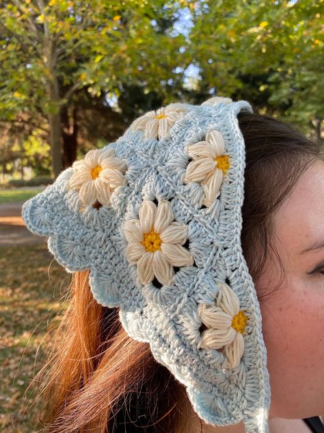 Title: Daisy Baby Blue Crochet Bandana, Flower Hair Kerchief, Boho Hair Scarf, Retro Hair Wrap, Valentine's Day Gift for Her, Hair Accessory %100 cotton, blue bandana with white daisies 🌼 Only hook is used ( no needle is used, because i think needle corrupts the authenticity. ) I offer more than one color options, i will add new bandanas soon.. You can also send me a message if you want a specific colour. * %100 Giza cotton is used. * Please dont hesitate to contact me for all kind of questions Amigurumi Patterns, Crochet Bandana Flower, Hair Kerchief, Easy Crochet Headbands, Kerchief Hair, Crochet Flower Headbands, Crochet Headband Pattern Free, Crochet Bandana, Crochet Flowers Free Pattern