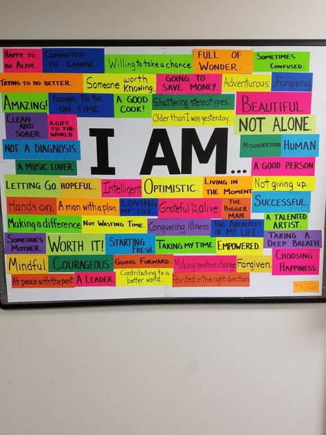 "I am" bulletin board Coping Bulletin Board, Wall Of Affirmations Diy, Cute Bulletin Boards High School, Bulletin Boards For Office Ideas, Social Bulletin Board Ideas, Encouraging Board Ideas, Affirmation Wall In Classroom, Words Of Encouragement Bulletin Board, Creative Hall Pass Ideas