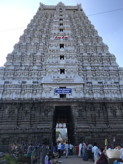 Raja Gopuram Indian Architecture, Jaipur Travel, Ancient Indian Art, Indian Temple Architecture, Ancient Indian Architecture, Temple Pictures, Toronto Travel, Temple Architecture, Indian Temple