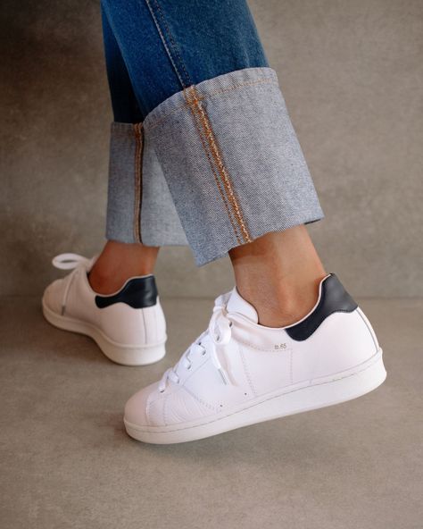 Handmade in Spain, Alohas' classic white sneaker is an essential to any sustainable capsule wardrobe. They take their inspiration from the original athleisure footwear trend of the 90s. The name of this product is tb65 which stands for 'throwback' followed by its year of inspirational conception. Perfect for styling with year-round eco-friendly off-duty outfits. -Sizing and information: true to size, if inbetween sizes go up a size -Sole height 2cm -Leather -Made in Spain -Sustainable Leather All of Alohas shoes are crafted out of Leather Working Group Certified Leather. Sustainable leathers, low impact dying and less pollution. Spain, Capsule Wardrobe, The 90s, Classic White, Pollution, White Sneaker, Athleisure