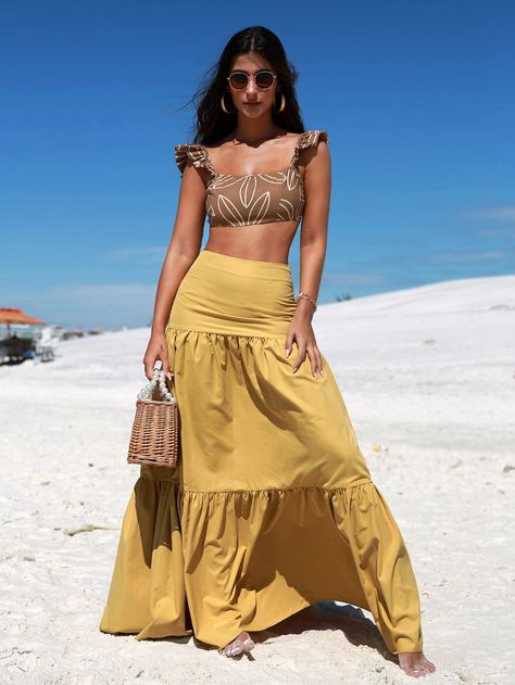 Skirt Crop Top Outfit, Flowy Ruffle Dress, Caribbean Outfits, White Skater Skirt, High Collar Blouse, Style Inspiration Outfits, Top With Zipper, Female Celebrity Fashion, Matching Sets Outfit