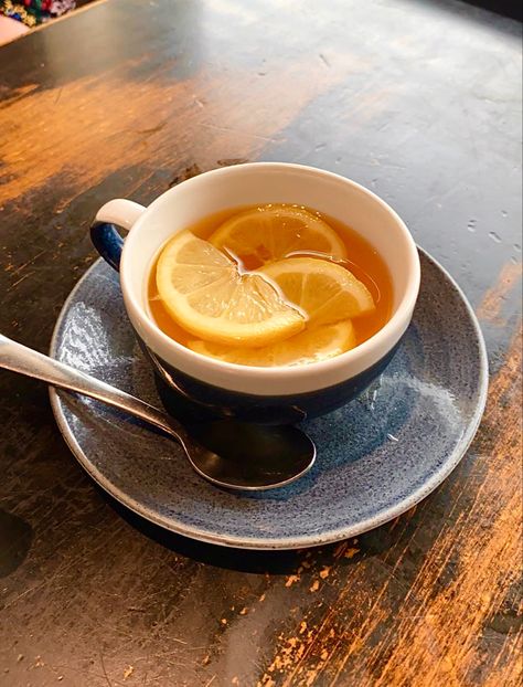 lemon ginger tea still life tea cup ceramic Teacup Still Life Photography, Coffee Cup Still Life Photography, Lemon Still Life Photography, Teacup Photography, Tea Reference, Lemon Tea Cup, Still Life Reference Photos, Tea Still Life, Cup Still Life