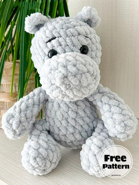 Hippo Amigurumi, Crochet Totoro, Crochet Elephant Pattern, Crochet Hippo, Amigurumi Today, Plush Crochet, Easy Crochet Animals, Crochet Toys Free, Crochet Patterns Free Beginner