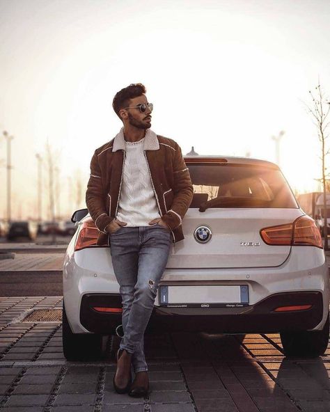 Image may contain: 1 person, standing, car, beard and outdoor Giuse Laguardia, Men Cars Photography, Car Photoshoot, Hipster Winter, Car Poses, Mens Photoshoot Poses, Instagram Men, Portrait Photography Men, Men Photoshoot