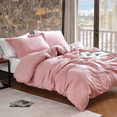 Inspired by pure over indulgence. Designed around the concept of over-the-top comfort, Natural Loft® combines every element you would want in a comforter. Light Pink Comforter, Soft Comforter Bedding, Pink Comforter Sets, Oversized Comforter, Traditional Duvet Covers, Pink Comforter, Pink Duvet, Contemporary Duvet Covers, Twin Xl Comforter